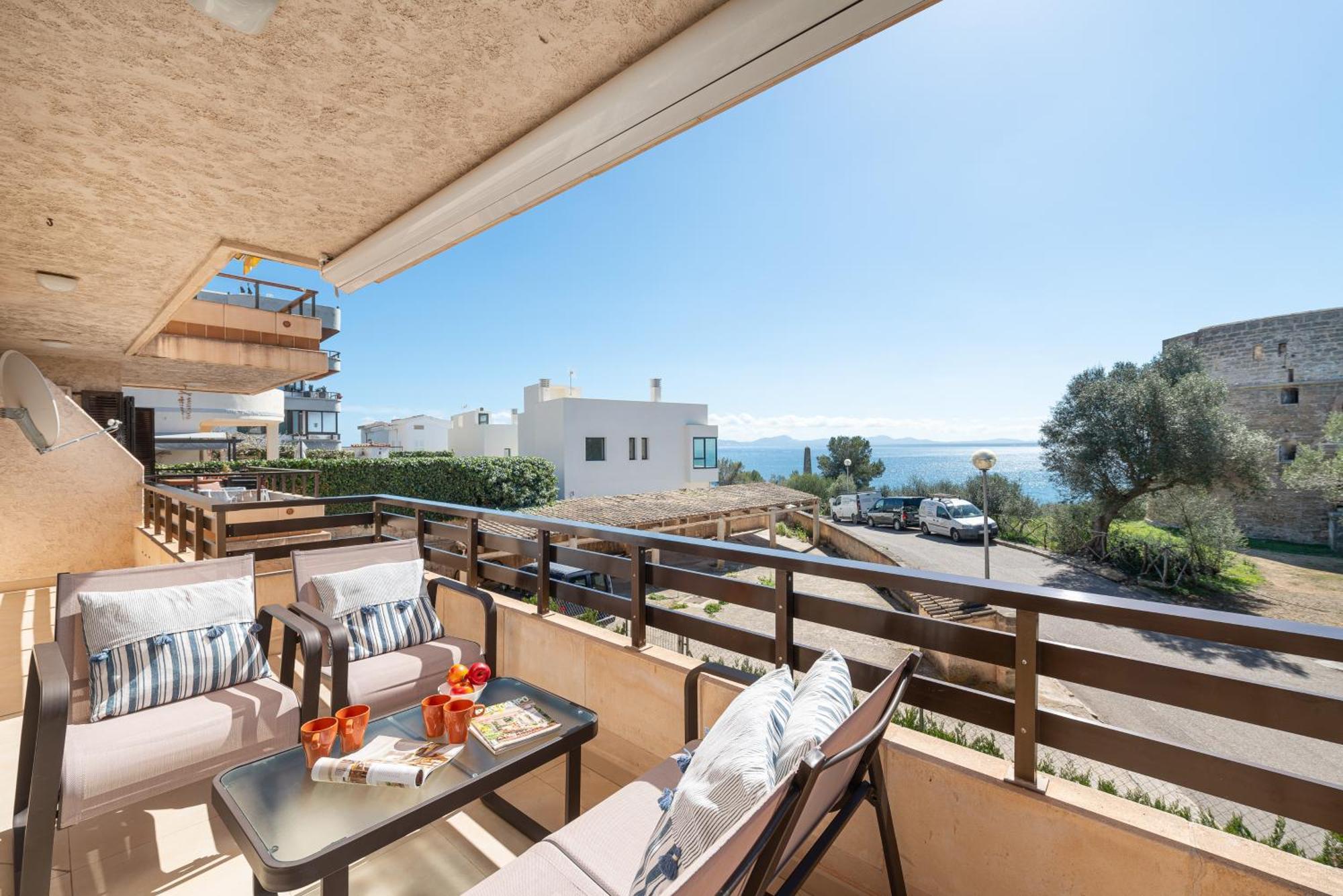 Alcanada Torre Mayor, Solo 50 Metros Del Mar Alcudia  Exteriör bild